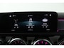 Mercedes-Benz A-klasse 180 Business Solution AMG (PANORAMADAK, SFEERVERLICHTING, STOELVERWARMING, CAMERA, CRUISE CONTROL)