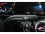 Mercedes-Benz A-klasse 180 Business Solution AMG (PANORAMADAK, SFEERVERLICHTING, STOELVERWARMING, CAMERA, CRUISE CONTROL)
