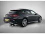Mercedes-Benz CLA Shooting Brake 250 e AMG Plug-In Hybride | Edition AMG Line | Panoramadak | Trekhaak | Night Pakket | Multi Beam Koplampen | Stuur en Stoelverwaming. Inclusief 24 maanden MB Certified garantie voor Europa.