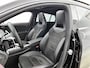 Mercedes-Benz CLA Shooting Brake 250 e AMG Plug-In Hybride | Edition AMG Line | Panoramadak | Trekhaak | Night Pakket | Multi Beam Koplampen | Stuur en Stoelverwaming. Inclusief 24 maanden MB Certified garantie voor Europa.