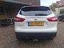 Nissan Qashqai 1.2 Tekna 116PK Navigatie / Trekhaak / Panoramdak / Achteruitrijcamera / Stoelverwarming / DAB Radio / Bluetooth
