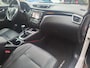 Nissan Qashqai 1.2 Tekna 116PK Navigatie / Trekhaak / Panoramdak / Achteruitrijcamera / Stoelverwarming / DAB Radio / Bluetooth
