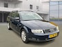 Audi A4 Avant 1.8 Turbo/CRUISE/VELGEN