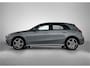 Mercedes-Benz A-klasse 250 e Business Solution AMG | Nightpakket | Smartphone integratie | Panoramaschuifdak | Multibeam LED | Stoelverwarming voor | Parkeerpakket met achteruitrijcamera | KEYLESS GO |