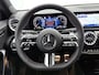 Mercedes-Benz A-klasse 250 e Business Solution AMG | Nightpakket | Smartphone integratie | Panoramaschuifdak | Multibeam LED | Stoelverwarming voor | Parkeerpakket met achteruitrijcamera | KEYLESS GO |