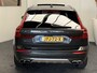 Volvo XC60 2.0 T8 TWIN ENGINE MOMENTUM PRO PANORAMADAK LEDER 360 CAMERA PANORAMA SCHUIF/KANTELDAK APPLE CARPLAY/ANDROID RIJSTROOKSENSOREN DODEHOEKSENSOREN KEYLESS GO ZEER MOOI !!!