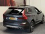 Volvo XC60 2.0 T8 TWIN ENGINE MOMENTUM PRO PANORAMADAK LEDER 360 CAMERA PANORAMA SCHUIF/KANTELDAK APPLE CARPLAY/ANDROID RIJSTROOKSENSOREN DODEHOEKSENSOREN KEYLESS GO ZEER MOOI !!!