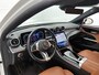 Mercedes-Benz C-klasse 300 e Plug-In Hybride | Led koplampen | Achteruitrijcamera | Dodehoekassistent | Sfeerverlichting | Stoelverwarming voor. Inclusief 24 maanden MB Certified garantie voor Europa.