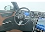 Mercedes-Benz C-klasse 300 e Plug-In Hybride Led koplampen | Achteruitrijcamera | Dodehoekassistent | Sfeerverlichting | Stoelverwarming voor. Inclusief 24 maanden MB Certified garantie voor Europa.