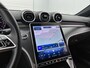 Mercedes-Benz C-klasse 300 e Plug-In Hybride | Led koplampen | Achteruitrijcamera | Dodehoekassistent | Sfeerverlichting | Stoelverwarming voor. Inclusief 24 maanden MB Certified garantie voor Europa.