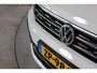 Volkswagen Tiguan Allspace 1.5 TSI R-line, 7-Persoons, Trekhaak draaibaar, Panorama dak, ACC, Virtual Cockpit, Apple Carplay/Android Auto, Alcantara