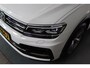 Volkswagen Tiguan Allspace 1.5 TSI R-line, 7-Persoons, Trekhaak draaibaar, Panorama dak, ACC, Virtual Cockpit, Apple Carplay/Android Auto, Alcantara