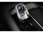 Volvo XC90 T8 Plug-in hybrid AWD Ultimate Dark Luchtvering | 360 Camera | Apple Carplay/Android Auto | Audio installatie premium | Cruisecontrol adaptief | Panoramadak | Head-up display |