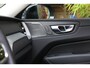 Volvo XC60 2.0 T6 Plug-in hybrid AWD Ultimate Dark | Trekhaak | 360 Camera | Head-up | Panoramadak | Memory | Harman/Kardon