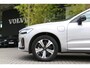 Volvo XC60 2.0 T6 Plug-in hybrid AWD Plus Dark | Trekhaak | 360 Camera | Panoramadak | Memory | Pilot Assist