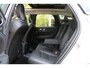 Volvo XC60 2.0 T6 Plug-in hybrid AWD Plus Dark | Trekhaak | 360 Camera | Panoramadak | Memory | Pilot Assist