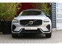 Volvo XC60 2.0 T6 Plug-in hybrid AWD Plus Dark | Trekhaak | 360 Camera | Panoramadak | Memory | Pilot Assist