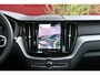 Volvo XC60 2.0 T6 Plug-in hybrid AWD Plus Dark | Trekhaak | 360 Camera | Panoramadak | Memory | Pilot Assist