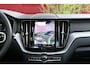 Volvo XC60 2.0 T6 Plug-in hybrid AWD Plus Dark | Trekhaak | 360 Camera | Panoramadak | Memory | Pilot Assist