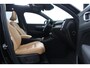 Volvo XC40 T5 Recharge Inscription | Panoramadak | Stoel+stuurverwarming | Trekhaak | Camera | Stoel+Stuurverwarming