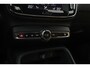Volvo XC40 T5 Recharge Inscription | Panoramadak | Stoel+stuurverwarming | Trekhaak | Camera | Stoel+Stuurverwarming