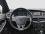 Volvo V40 2.0 T4 190 pk R-Design | Panoramadak | Trekhaak | Stoelverwarming | Navigatie