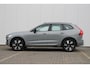 Volvo XC60 T6 350PK Plug-in hybrid AWD Ultra Dark | Luchtvering | Adaptive Cruise & Pilot Assist | 360 Camera | Moritz Lederen Comfortstoelen | Panoramisch Schuif-/kanteldak | Harman/Kardon Premium Audio |