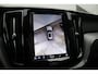 Volvo XC60 T6 350PK Plug-in hybrid AWD Ultra Dark | Luchtvering | Adaptive Cruise & Pilot Assist | 360 Camera | Moritz Lederen Comfortstoelen | Panoramisch Schuif-/kanteldak | Harman/Kardon Premium Audio |