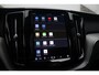 Volvo XC60 T6 350PK Plug-in hybrid AWD Ultra Dark | Luchtvering | Adaptive Cruise & Pilot Assist | 360 Camera | Moritz Lederen Comfortstoelen | Panoramisch Schuif-/kanteldak | Harman/Kardon Premium Audio |