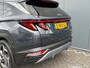 Hyundai Tucson 1.6 T-GDI 265pk PHEV Comfort Smart 4WD (299,- p/m Demo Deal!) | Climate | Camera | Carplay | Keyless | Navigatie | Full - Led | Elek. Klep | Winterpakket | 19" Lichtmetaal | Krell Audio | Digitale Cockpit | Parkeer Assistent | Adapt. Cruisecontrol