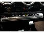 Mercedes-Benz A-klasse 180 Business Solution AMG | Camera | Cruise control | Stoelverwarming | Digitaal display