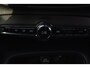 Volvo XC40 Recharge P8 AWD R-Design | Pilot-assist | Trekhaak | Stoel + Stuur Verwarmd | Elektrische stoel | Apple-CarPlay |