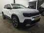 Jeep Avenger Summit 54 kWh Navigatie | Stoelverwarming | Carplay | | 11 kW lader | Achteruitrijcamera | Cruise control adaptief met Stop&Go en stuurhulp