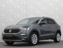 Volkswagen T-Roc 1.5 TSI 150pk DSG | ACC | Origineel NL | BOVAG Garantie | Trekhaak 1500kg | Camera | Lane Assist | Groot Navi | Carplay | Climate Control | Getint Glas | 17'' | Adaptieve Cruise Control | Parkeercamera | Caravantrekker!