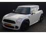 MINI Cooper Mini 1.6 Business Line 123pk | Nieuwe APK | JCW look | Cruise | Airco | Start stop | 17" velgen | Elektr. ramen | 6-bak | Multifunctioneel stuur | Isofix | Origineel NL auto |