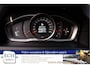 Volvo V70 2.0 D2 Dynamic Edition, Leer, Navi, Trekhaak