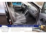 Volvo V70 2.0 D2 Dynamic Edition, Leer, Navi, Trekhaak