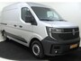 Renault Master T35 2.0 dCi 130 L2H2 Advance | Navigatie | Parkeersensoren & Camera | Zijschuifdeur link | Betimmering | Trekhaak |