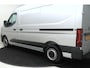 Renault Master T35 2.0 dCi 130 L2H2 Advance | Navigatie | Parkeersensoren & Camera | Zijschuifdeur link | Betimmering | Trekhaak |