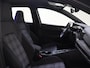 Volkswagen Golf 1.4 eHybrid GTE | Parkeersensoren | 3-zone airco | CarPlay | Navigatie | Digital cockpit | Climate Control |