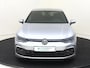 Volkswagen Golf 1.4 eHybrid GTE | Trekhaak | Dodehoek detectie | Stoel- en stuurwielverwarming | Achteruitrijcamera | Adaptieve cruise control | CarPlay | Full LED verlichting | 3-zone airco |