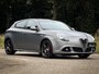 Alfa Romeo Giulietta 1.750 Turbo Veloce | Mat Grijs | Bose Sound | Panoramadak | Sportstoelen | Navigatie |