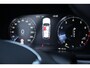 Volvo V90 2.0 T4 Momentum Pro | Trekhaak | Panoramadak | Lederen bekleding | Adaptive cruise control | Standkachel | Stoel- en stuurwielverwarming | Actieve LED koplampen | Elektrische stoelverstelling | Achteruitrijcamera | Parkeersensoren voor + achter | DAB+ radio | Dode hoek detectie BLIS |