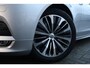 Volvo V90 2.0 T4 Momentum Pro | Trekhaak | Panoramadak | Lederen bekleding | Adaptive cruise control | Standkachel | Stoel- en stuurwielverwarming | Actieve LED koplampen | Elektrische stoelverstelling | Achteruitrijcamera | Parkeersensoren voor + achter | DAB+ radio | Dode hoek detectie BLIS |