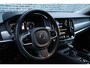 Volvo V90 2.0 T4 Momentum Pro | Trekhaak | Panoramadak | Lederen bekleding | Adaptive cruise control | Standkachel | Stoel- en stuurwielverwarming | Actieve LED koplampen | Elektrische stoelverstelling | Achteruitrijcamera | Parkeersensoren voor + achter | DAB+ radio | Dode hoek detectie BLIS |