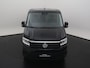 Volkswagen Crafter 30 2.0 TDI 140 PK Aut. L3H2 Highline Exclusive / Airco / Ad. Cruise Control / Navigatie / Camera / Led /  17" LMV / Trekhaak /