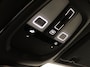Volvo XC60 T6 PLUG-IN HYBRID ULTRA BLACK EDITION *NIEUW MODEL* LUCHTVERING