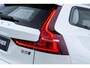 Volvo V60 Cross Country 2.0 B5 AWD Ultimate | Bowers & Wilkins audio | Voorstoelen met massagefunctie | 20" | Stoel-/Stuurverwarming | Trekhaak | Gelamineerd glas | 360 Camera | Standkachel | Keyless Entry | Dodehoekdetectie | Google | Volvo On Call | Carplay |