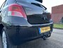 Toyota Yaris 1.3 VVTi Dynamic 5DR*Airco*Trekhaak*Dealer onderhouden*NAP*LM velgen*
