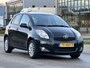 Toyota Yaris 1.3 VVTi Dynamic 5DR*Airco*Trekhaak*Dealer onderhouden*NAP*LM velgen*